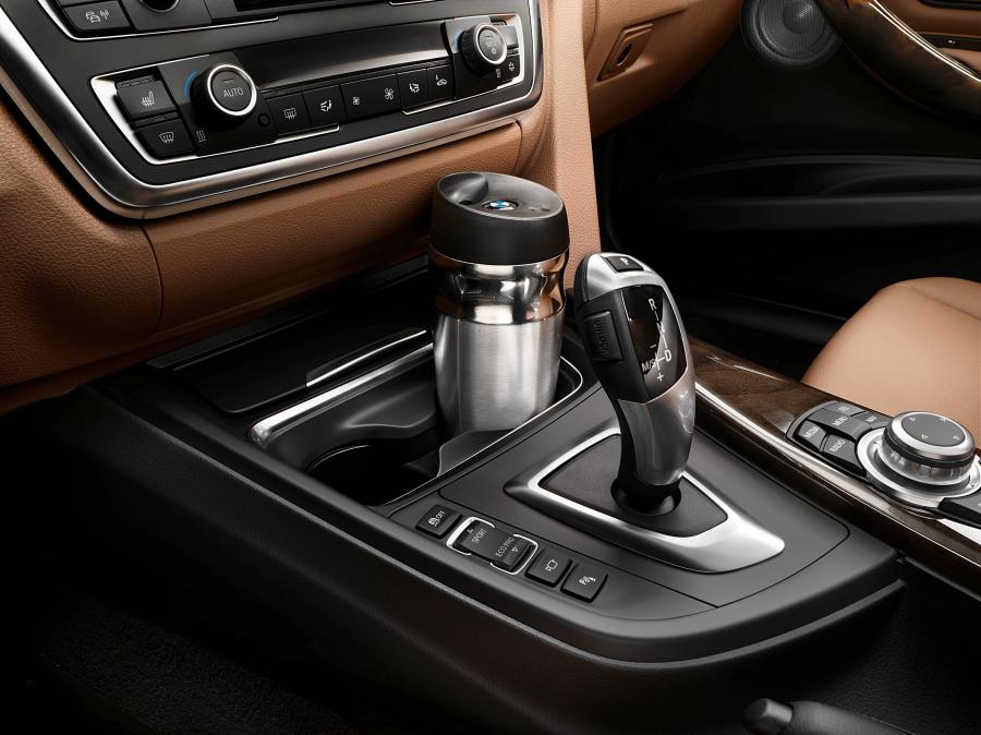  BMW 3-Series luxury Line 2011 года  (фото 4 из 25)